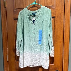 NWT Bandilino Green and White Tunic Top❤️